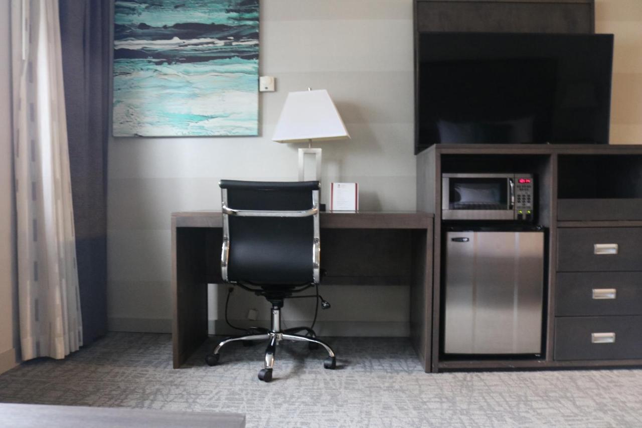 Best Western Plus Sands Vancouver Exterior photo