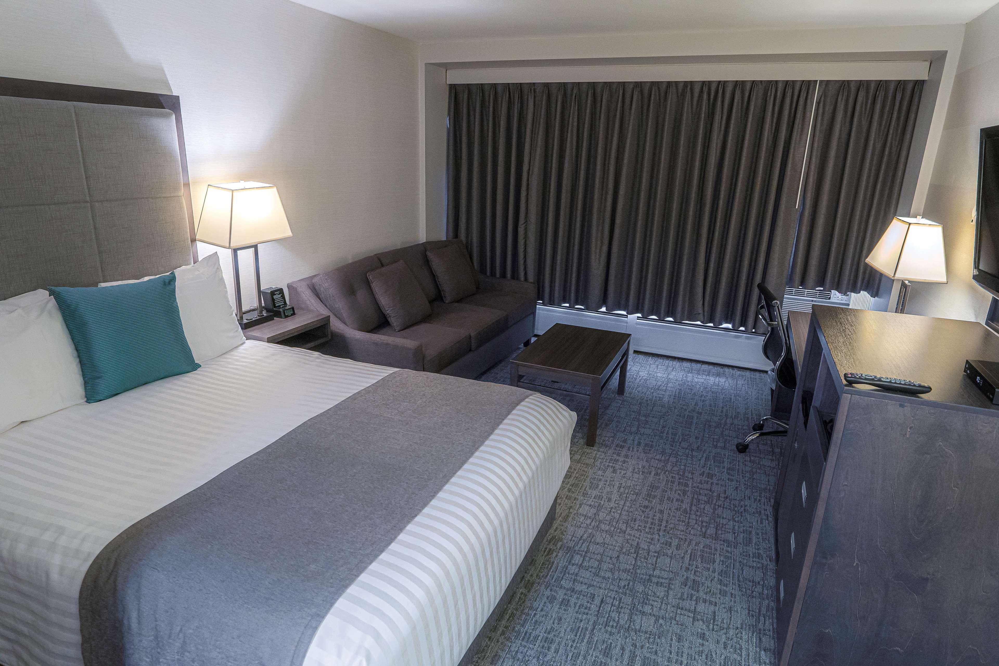 Best Western Plus Sands Vancouver Exterior photo