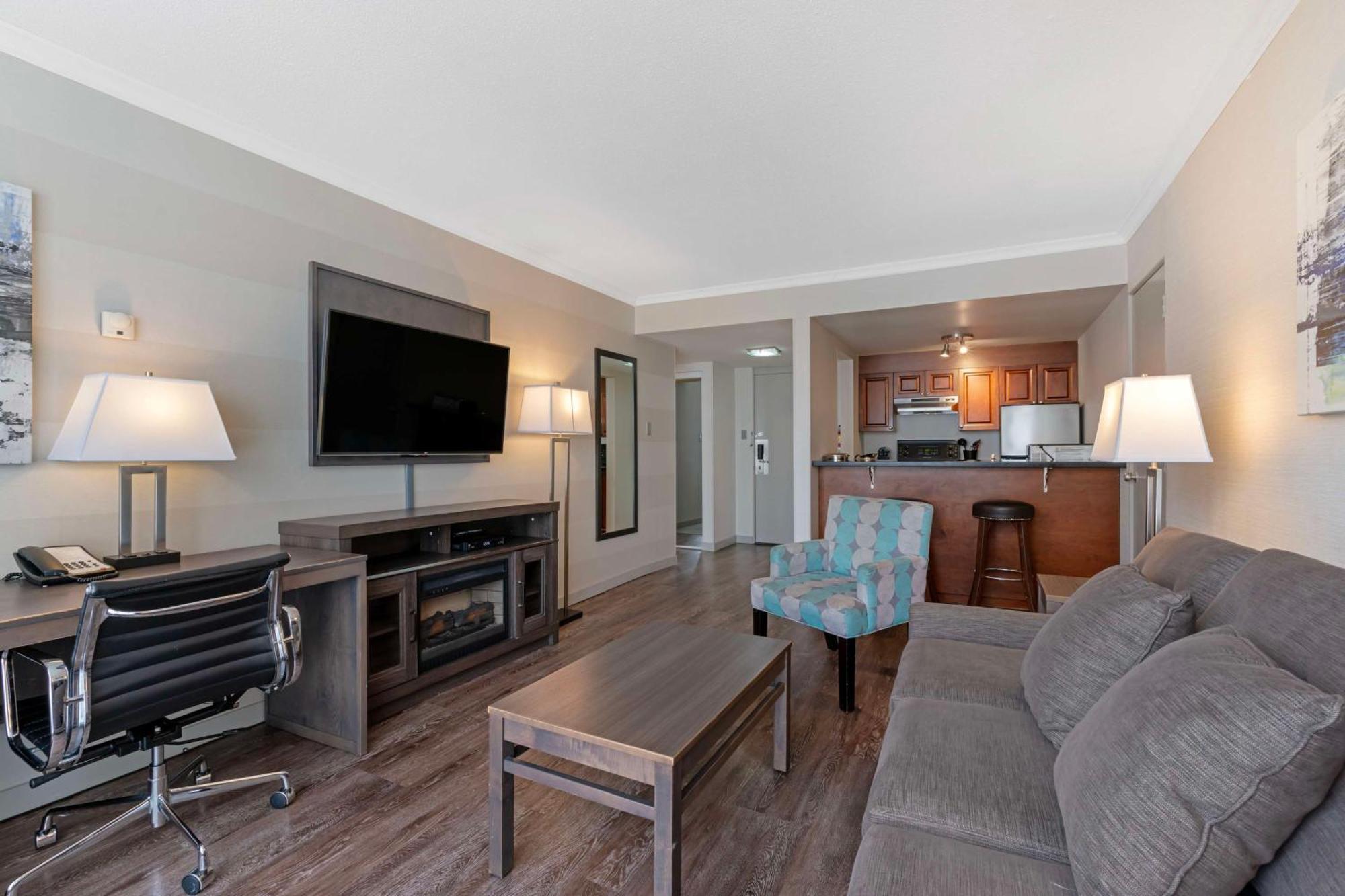 Best Western Plus Sands Vancouver Exterior photo